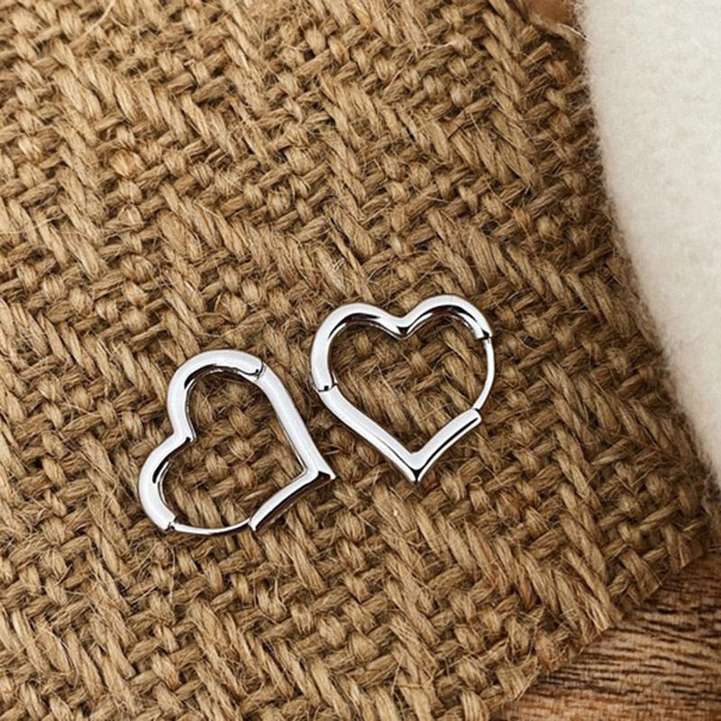 2024 New Classic Copper Alloy Smooth Metal Hoop Earrings For Woman Fashion Korean Jewelry Temperament  Daily Wear earrings