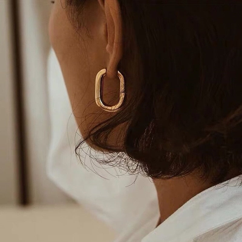 2024 New Classic Copper Alloy Smooth Metal Hoop Earrings For Woman Fashion Korean Jewelry Temperament  Daily Wear earrings